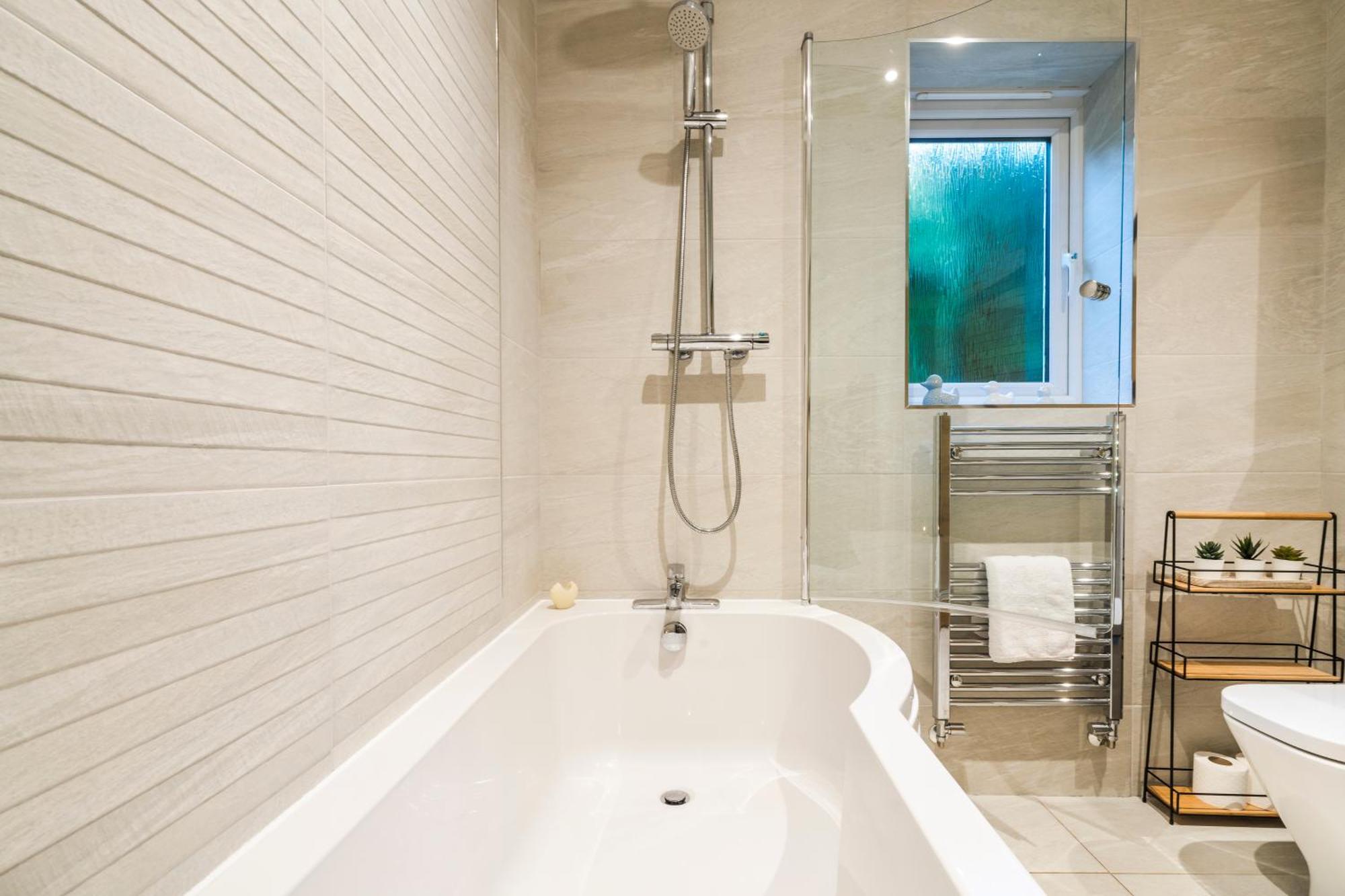 Holiday home Pet Friendly With A Hot Tub Hednesford